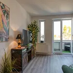 Zuarin Seeblick - Ganzes Direkt Am Schlossgarten Von Mit Dschungelfeeling 公寓